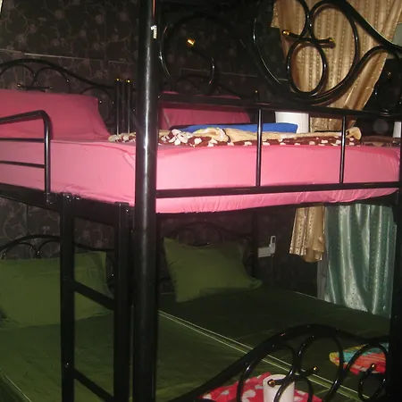 Tawan Hostel